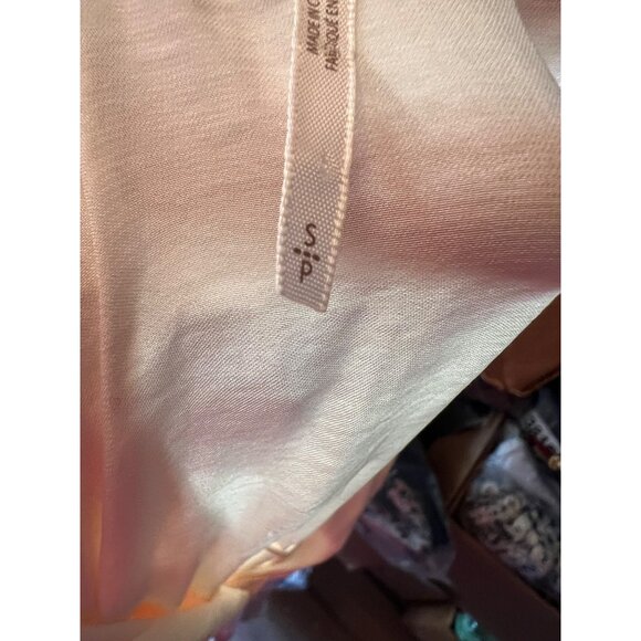 Free People Women's Blouse size Small Ivory Satin Long Sleeve oversized - Picture 7 of 8